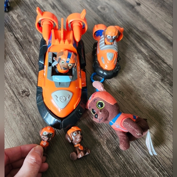 Paw Patrol Action Figure And Vehicle Set - Large - Picture 3 of 9